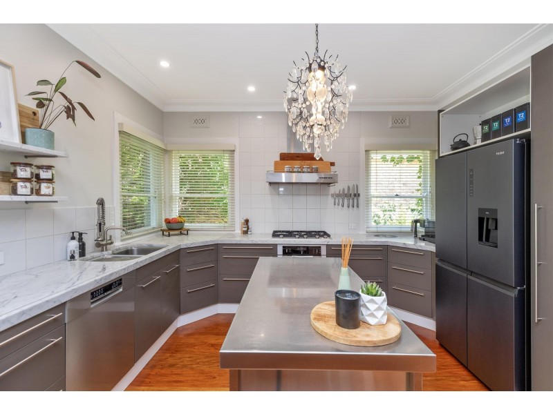 67 Raglan Street, East Tamworth NSW 2340