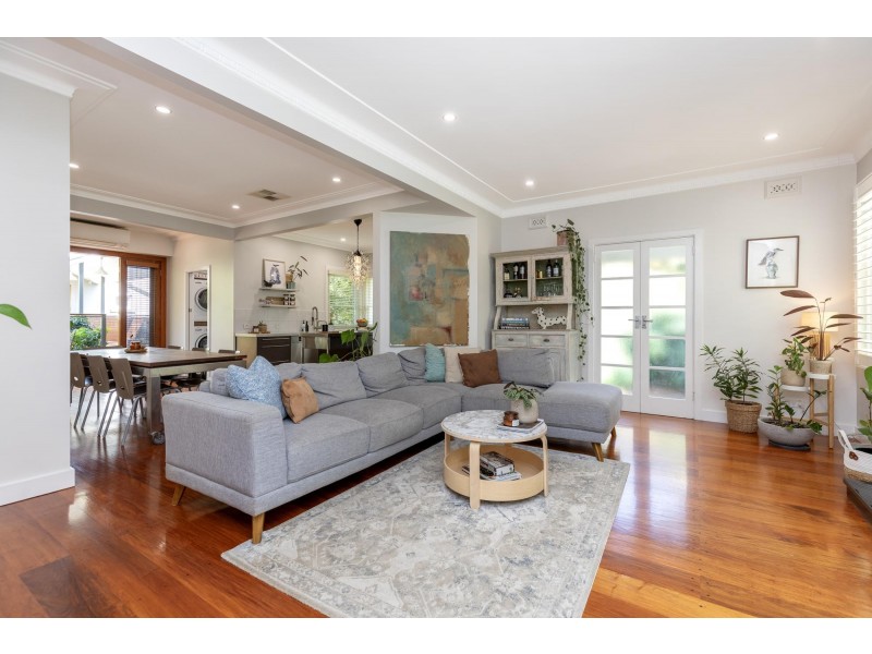 67 Raglan Street, East Tamworth NSW 2340