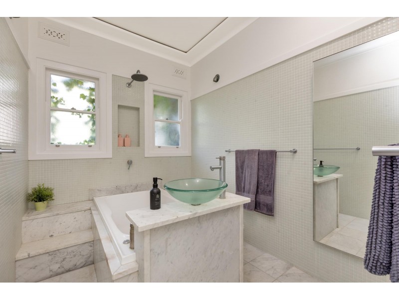 67 Raglan Street, East Tamworth NSW 2340