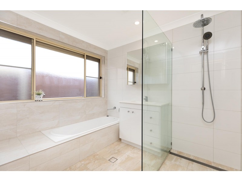 14 Neerim Street, Hillvue NSW 2340