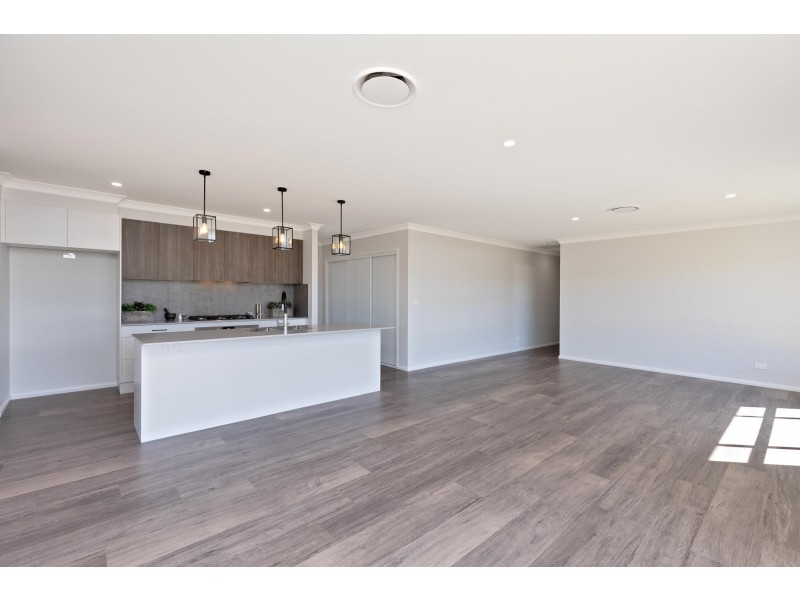 19 Sea Eagle Avenue, Tamworth NSW 2340