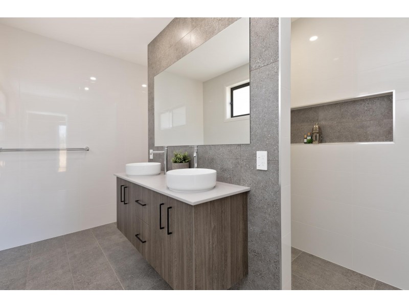 19 Sea Eagle Avenue, Tamworth NSW 2340