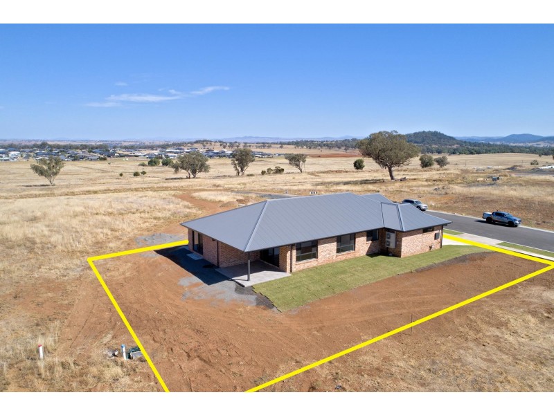19 Sea Eagle Avenue, Tamworth NSW 2340