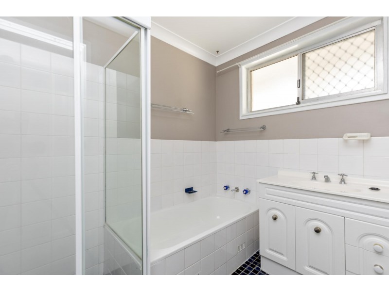 81 Warral Road, West Tamworth NSW 2340