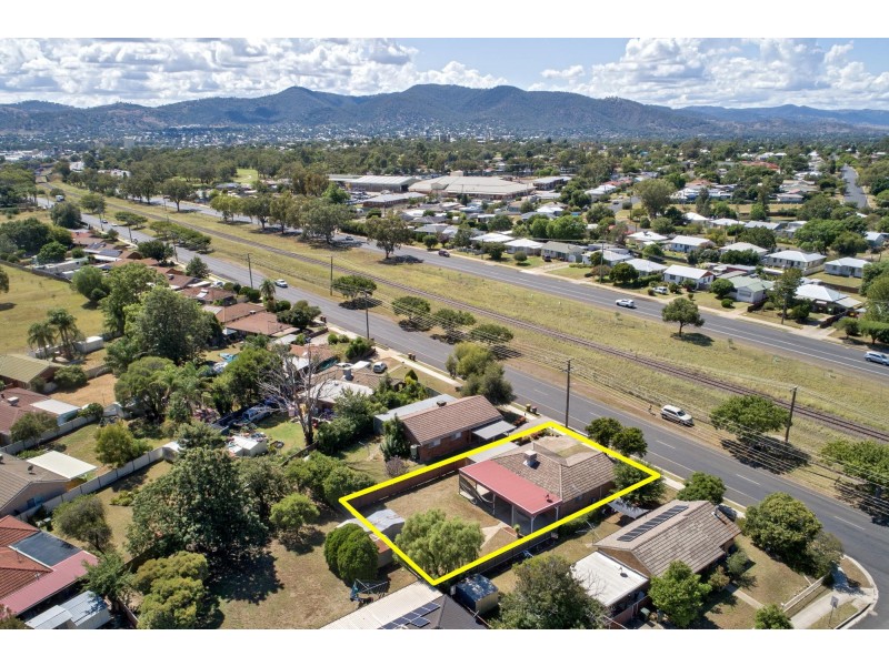 81 Warral Road, West Tamworth NSW 2340