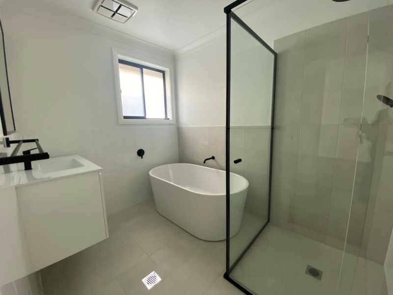 17 Gilbert Drive, Westdale NSW 2340