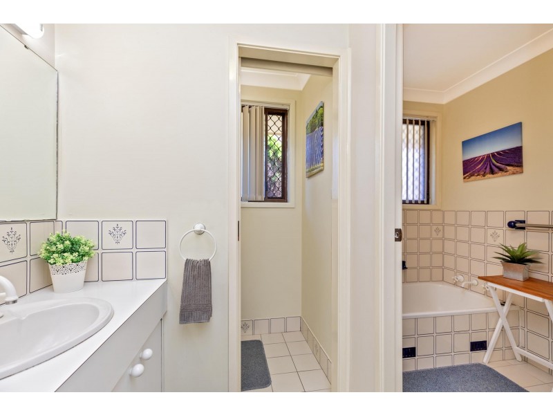 14 Quambi Street, Hillvue NSW 2340