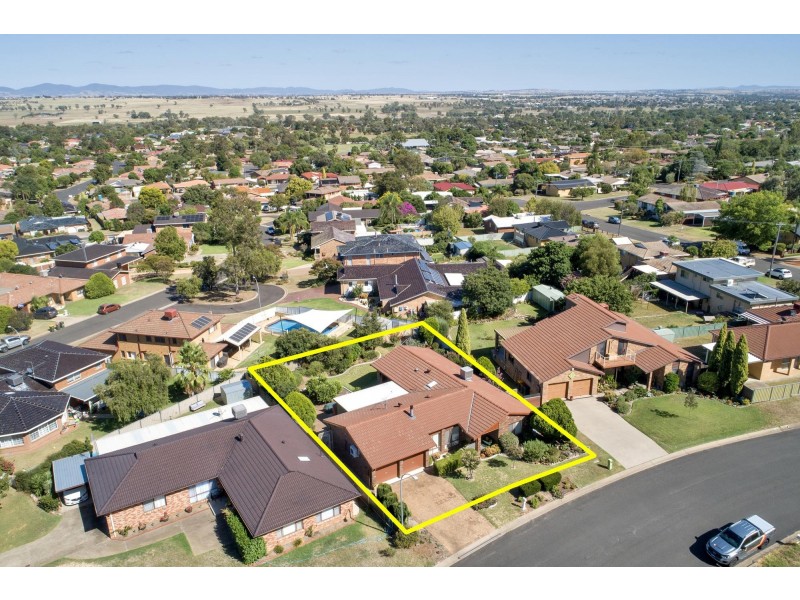 14 Quambi Street, Hillvue NSW 2340