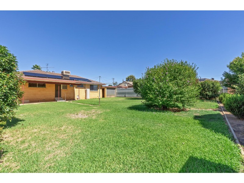 3 Moora Street, South Tamworth NSW 2340