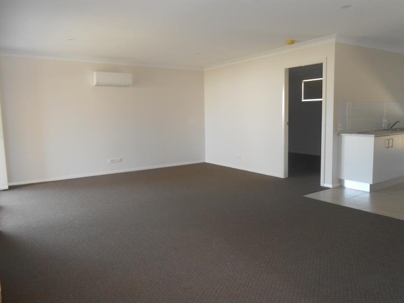 32 Leonora Street, Kootingal NSW 2352