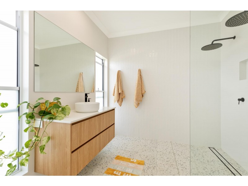 12 Fairymartin Lane, Moore Creek NSW 2340