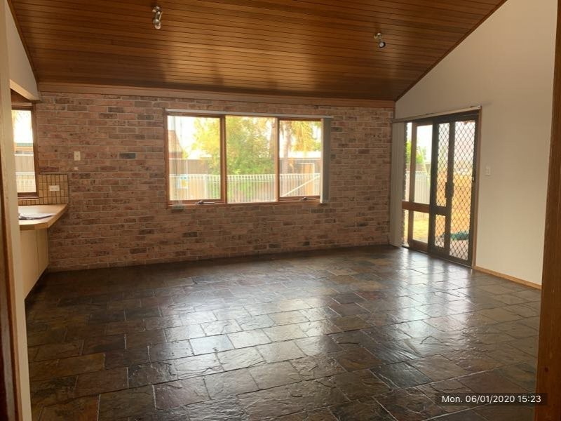 17 Baringa Place, Tamworth NSW 2340