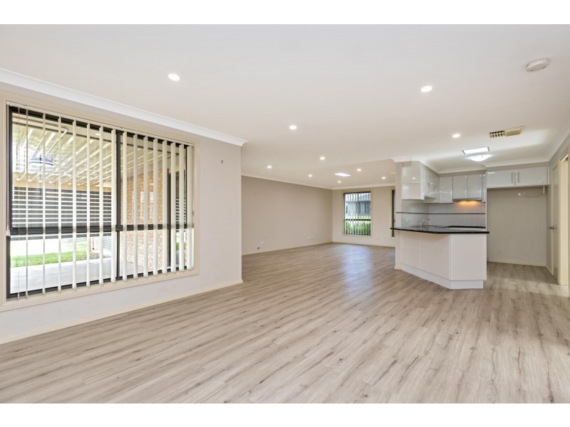 8 Rosella Avenue, Calala NSW 2340