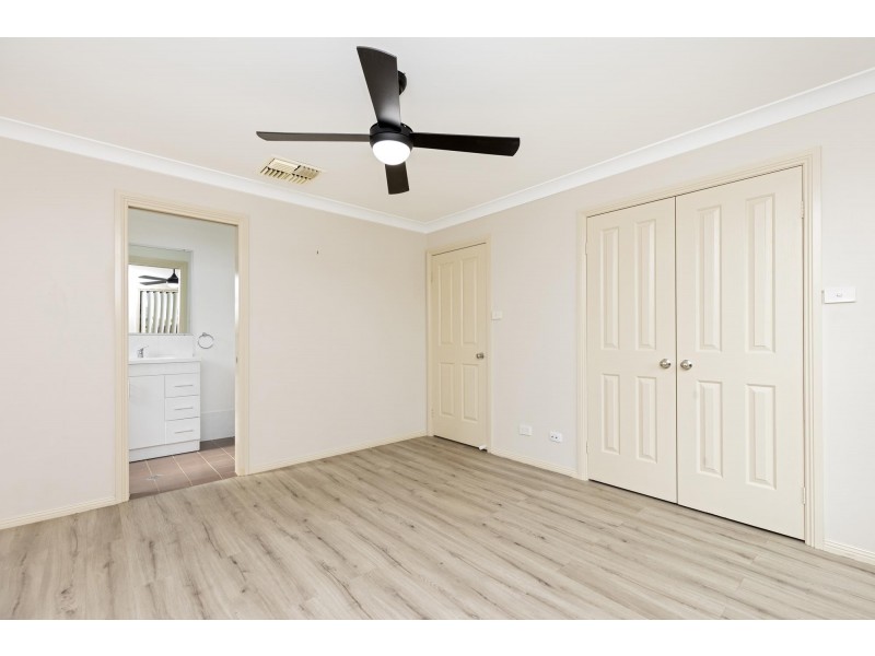 8 Rosella Avenue, Calala NSW 2340