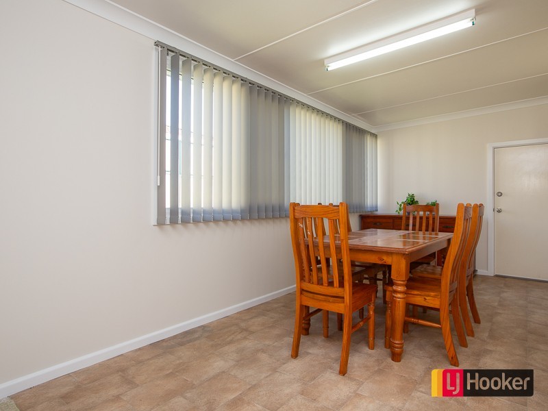 2 McRae Street, Hillvue NSW 2340