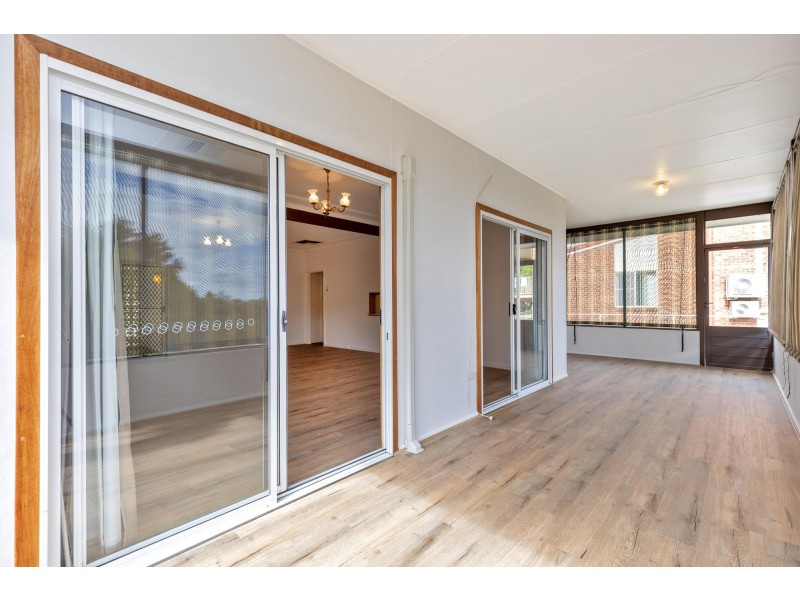 6 Bellevue Crescent, East Tamworth NSW 2340