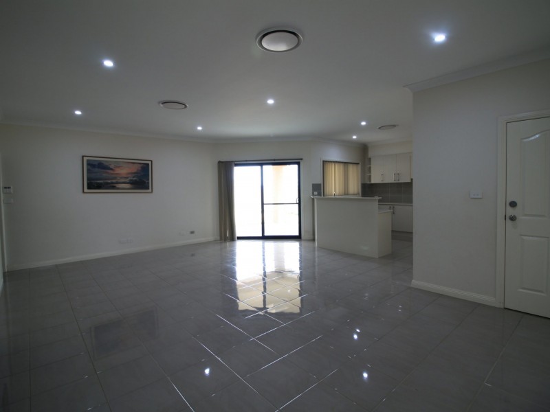 14 Kaputar Close, Tamworth NSW 2340