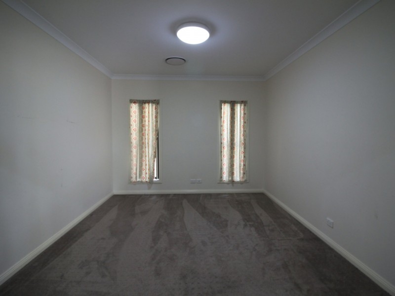 14 Kaputar Close, Tamworth NSW 2340