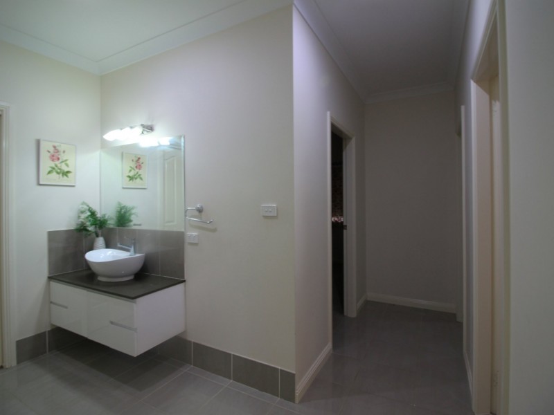 14 Kaputar Close, Tamworth NSW 2340