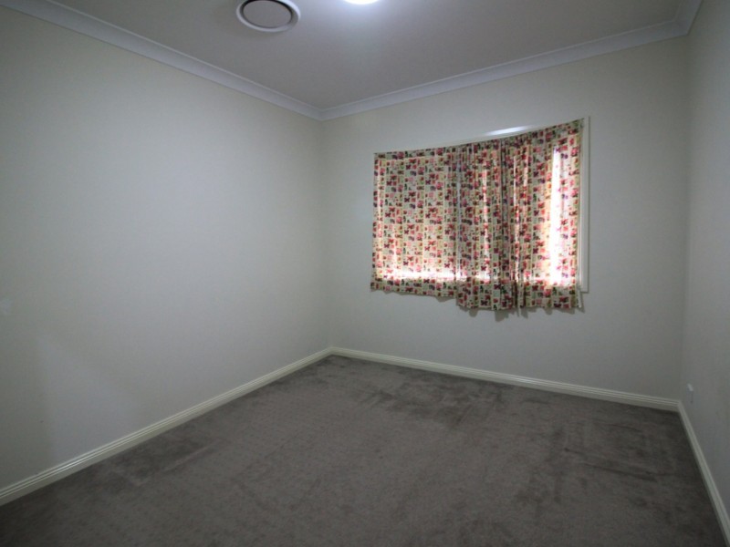 14 Kaputar Close, Tamworth NSW 2340