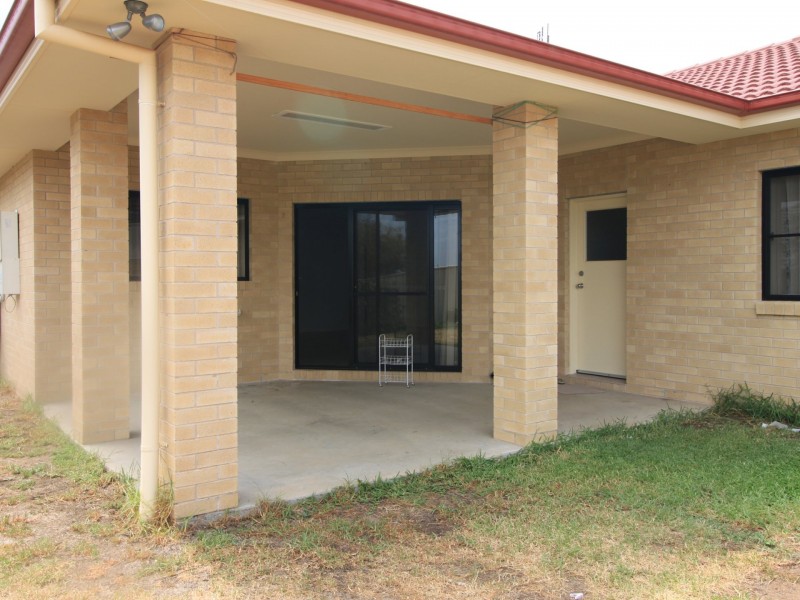 14 Kaputar Close, Tamworth NSW 2340