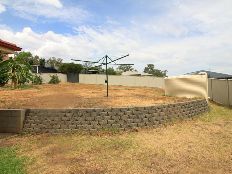 14 Kaputar Close, Tamworth NSW 2340