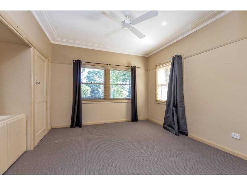 30 Dowell Avenue, East Tamworth NSW 2340