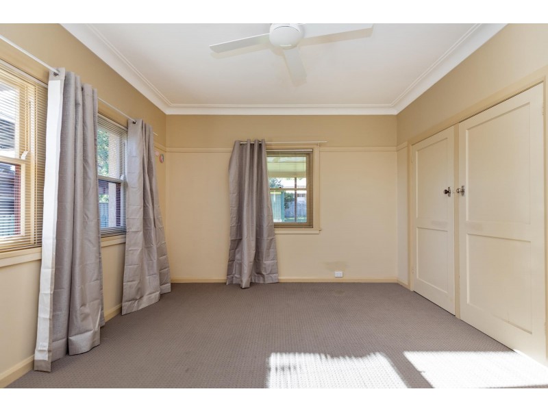 30 Dowell Avenue, East Tamworth NSW 2340