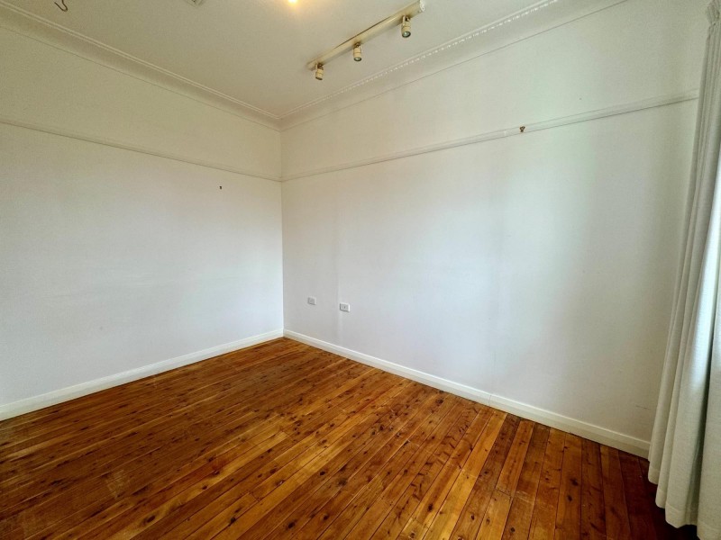 12 Cobley Avenue, South Tamworth NSW 2340