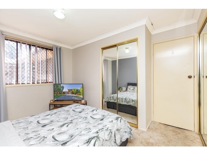 1-2/11 Illoura Street, Tamworth NSW 2340