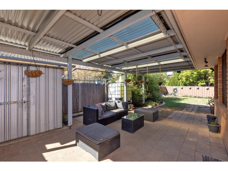 1-2/11 Illoura Street, Tamworth NSW 2340