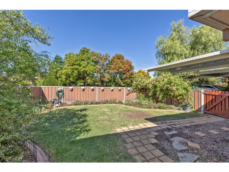 1-2/11 Illoura Street, Tamworth NSW 2340