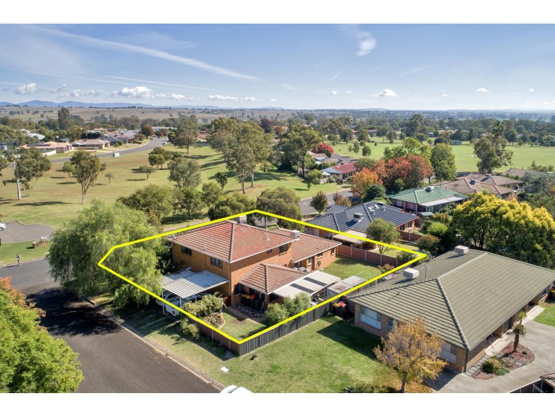 1-2/11 Illoura Street, Tamworth NSW 2340