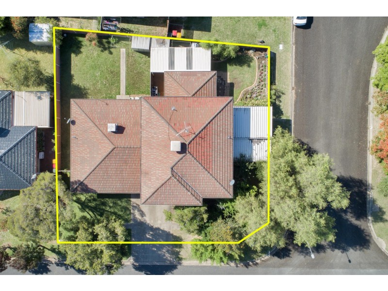 1-2/11 Illoura Street, Tamworth NSW 2340