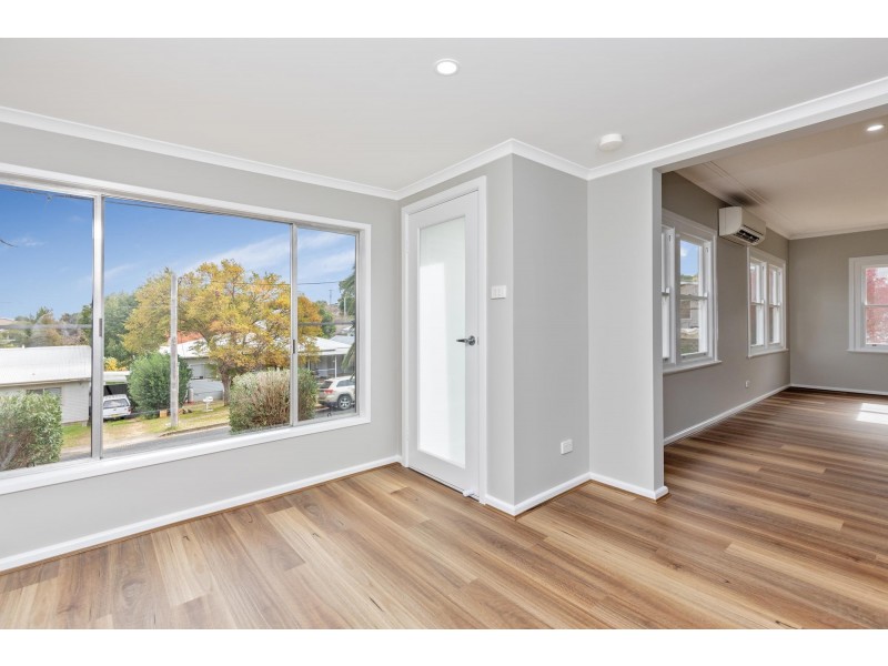 2 Sapphire Crescent, East Tamworth NSW 2340