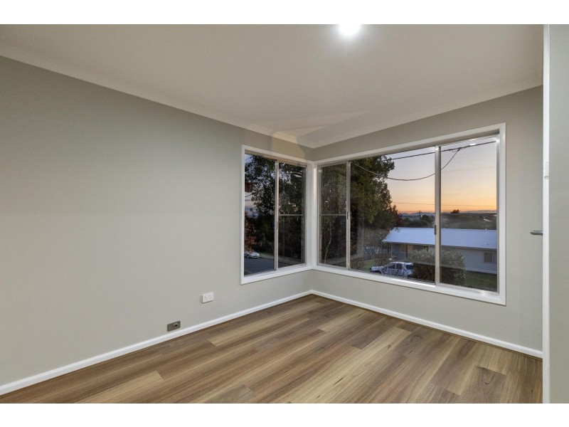 2 Sapphire Crescent, East Tamworth NSW 2340