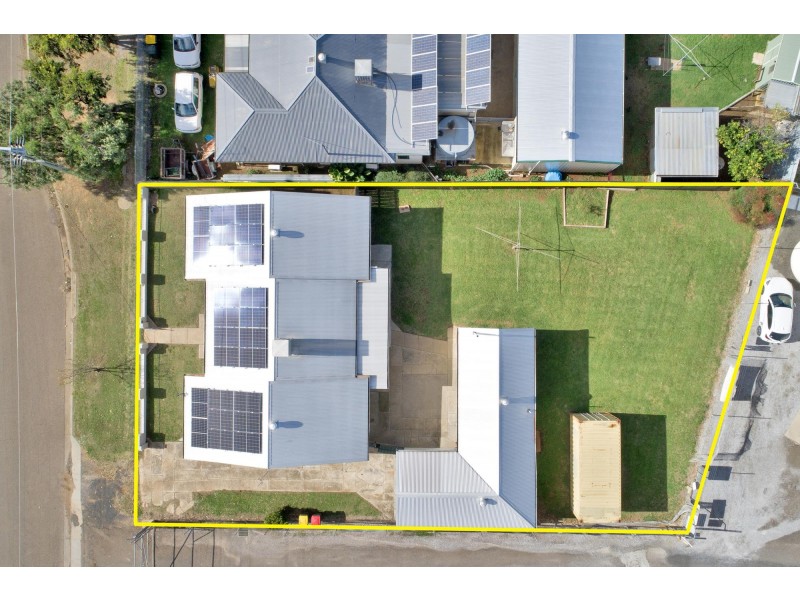 42 Gunnedah Road, West Tamworth NSW 2340