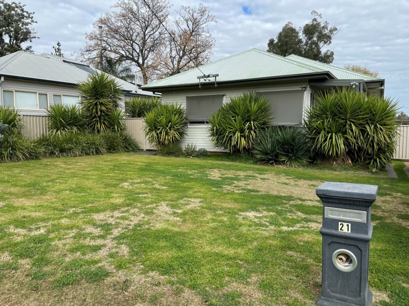 21 Parry Street, West Tamworth NSW 2340