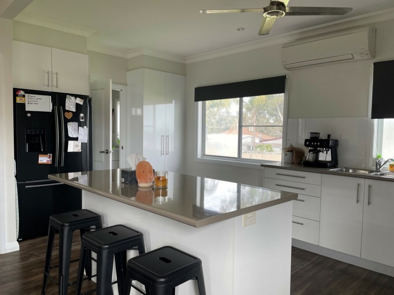 21 Parry Street, West Tamworth NSW 2340