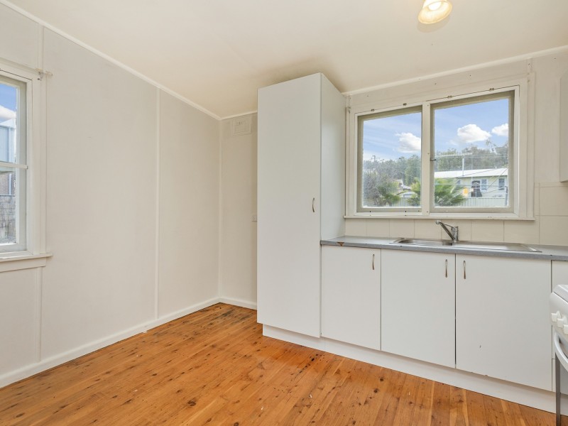 8 Drummond Road, Oxley Vale NSW 2340