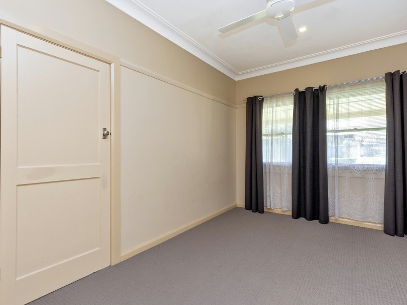 30 Dowell Avenue, East Tamworth NSW 2340