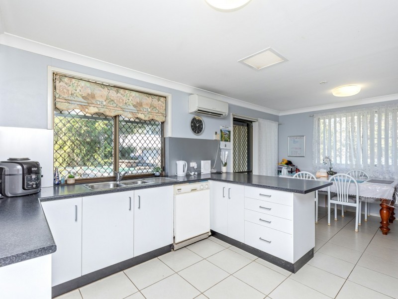 15 Minnamurra Crescent, Hillvue NSW 2340