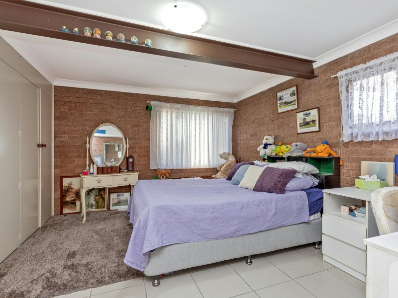 15 Minnamurra Crescent, Hillvue NSW 2340