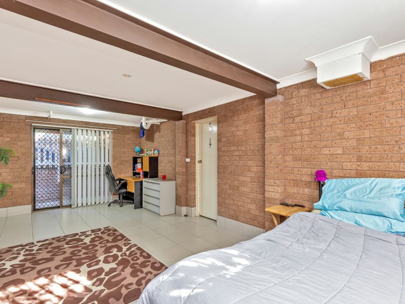 15 Minnamurra Crescent, Hillvue NSW 2340