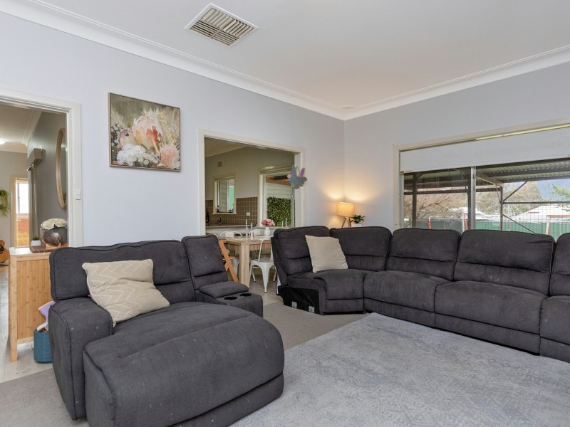 41 Churchill Street, South Tamworth NSW 2340
