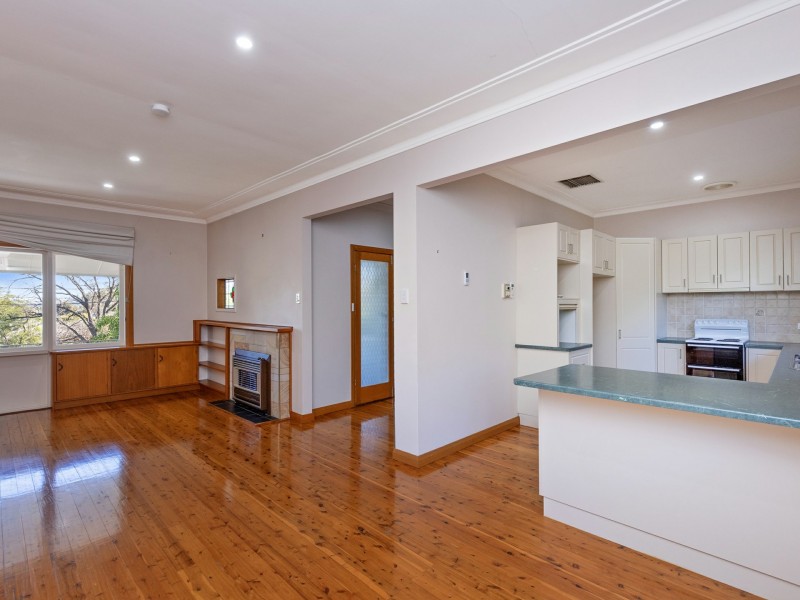 7 Ruthning Avenue, East Tamworth NSW 2340