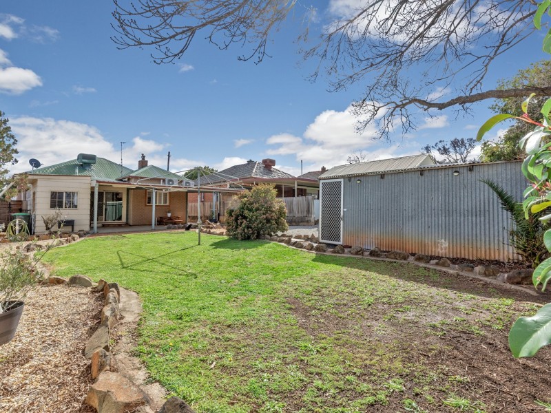 25 Roderick Street, East Tamworth NSW 2340