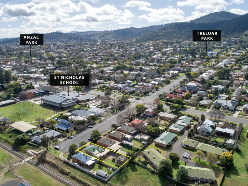 25 Roderick Street, East Tamworth NSW 2340