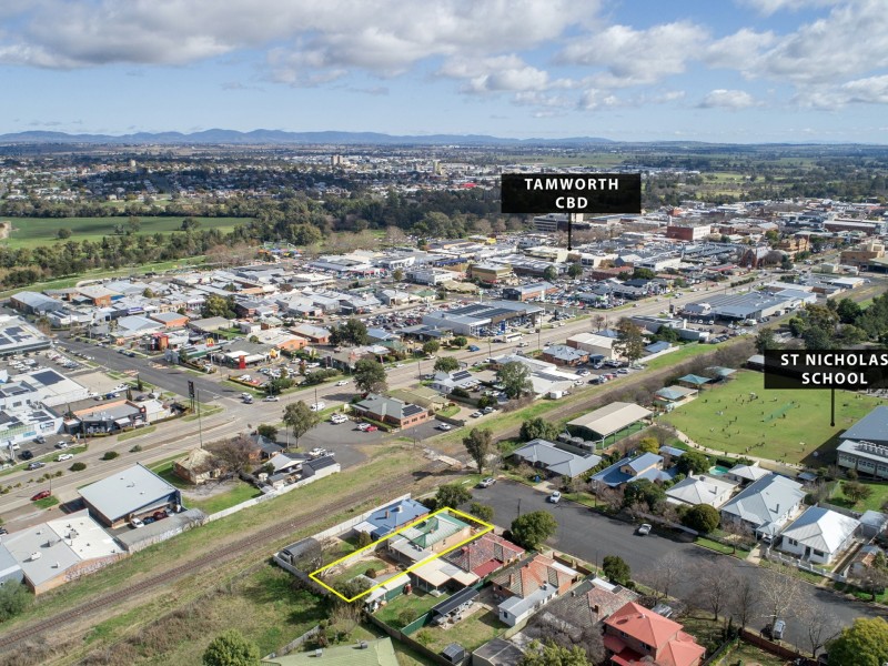 25 Roderick Street, East Tamworth NSW 2340