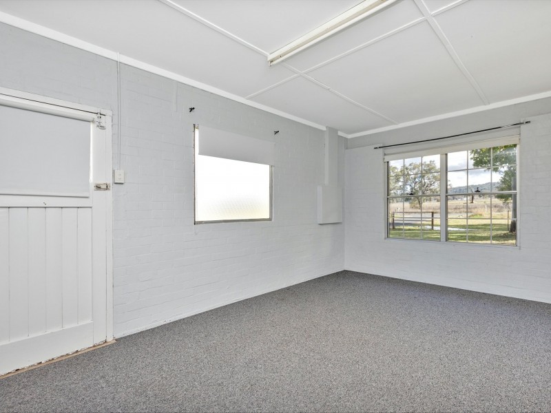 1264 New England Highway, Tamworth NSW 2340